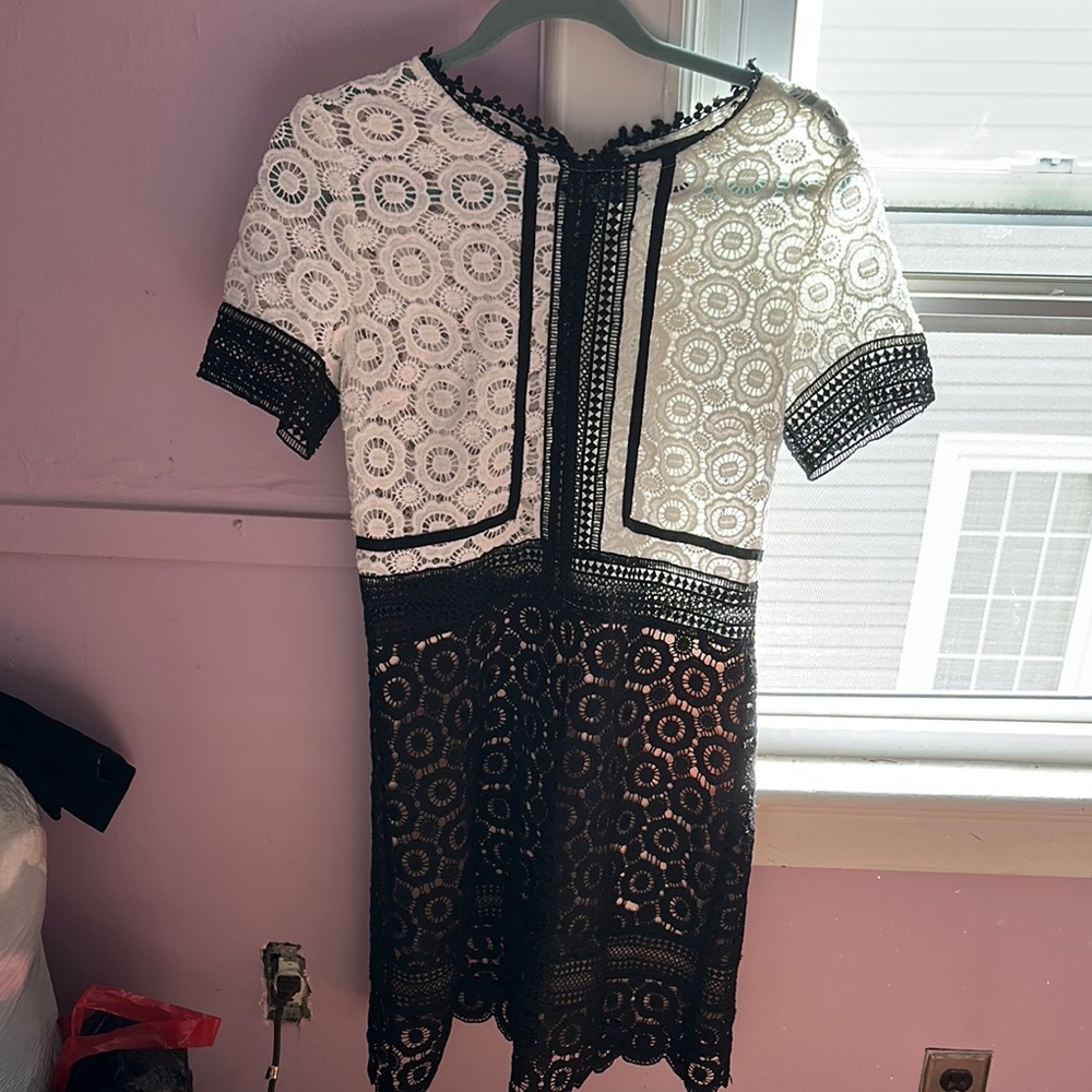 Aqua Cream Sheath Mini Dress Short Sleeve Crew Neck